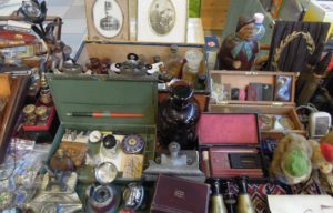 antique market Budapest